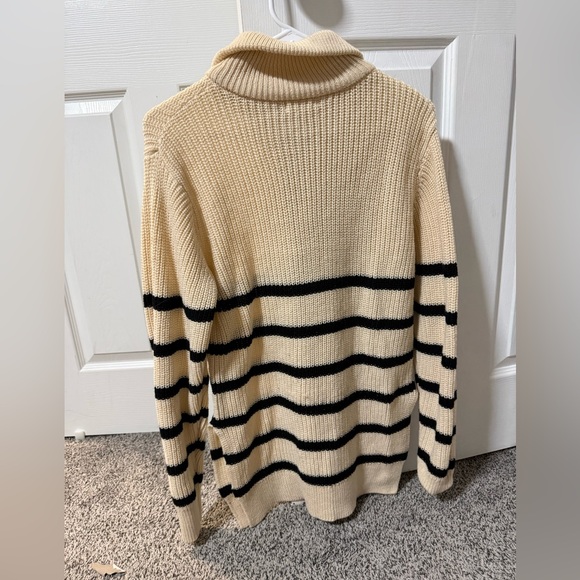 New sweater - Picture 3 of 3